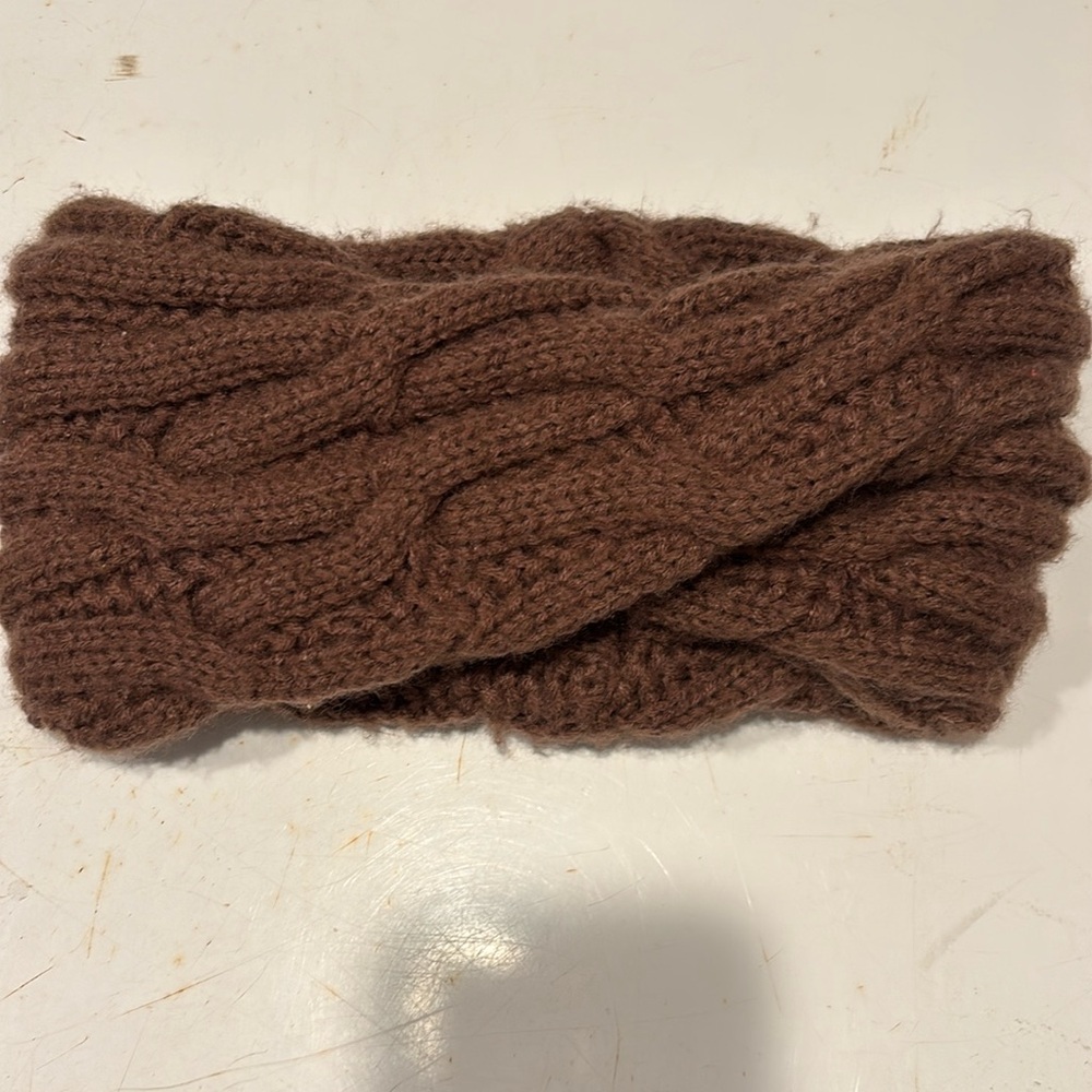 Scarf / neck warmer